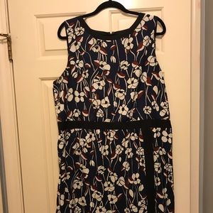 Ann Taylor sleeveless floral dress EUC Sz 18